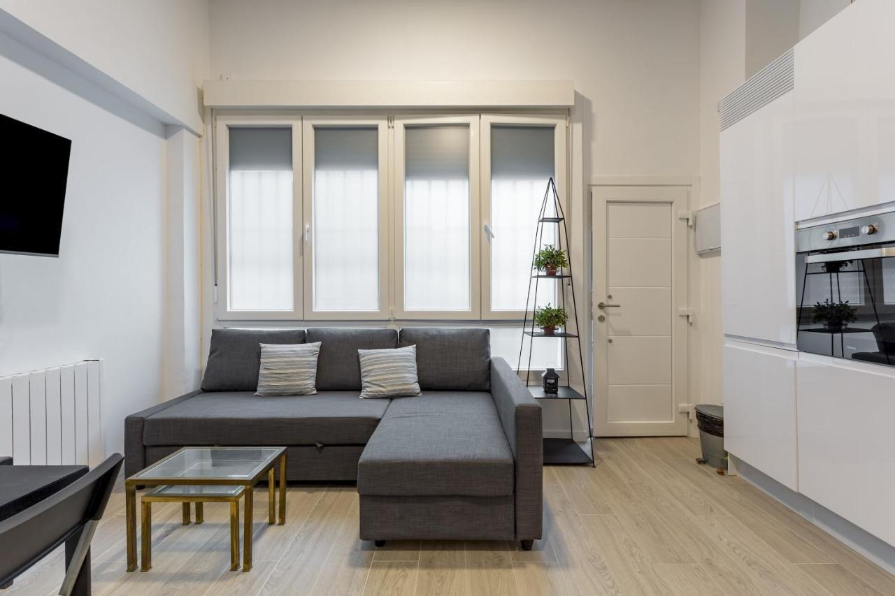 1 Bedroom 1 Bathroom Furnished - Av De America - Studio - Mintystay Madrid Exteriér fotografie