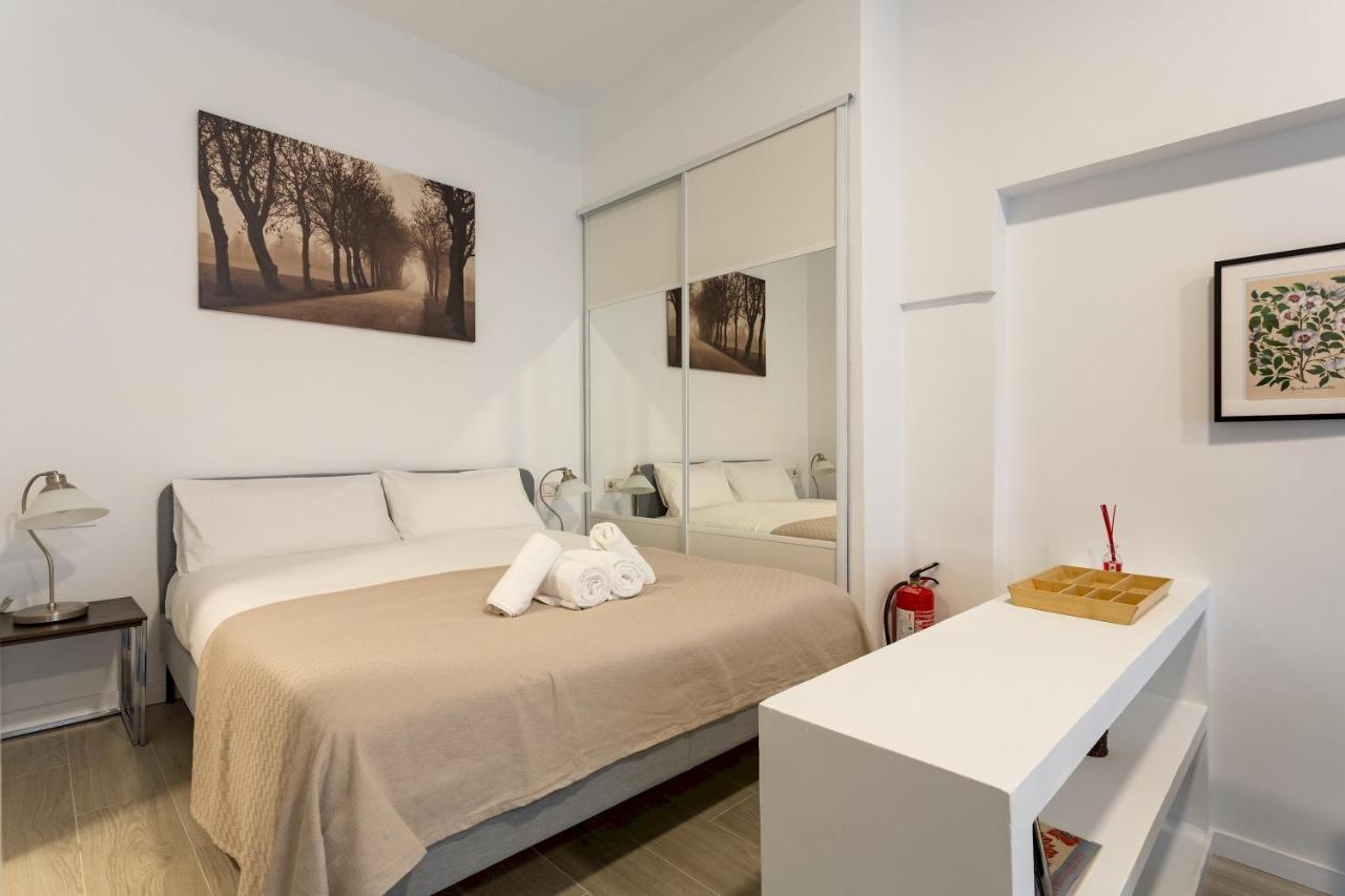 1 Bedroom 1 Bathroom Furnished - Av De America - Studio - Mintystay Madrid Exteriér fotografie